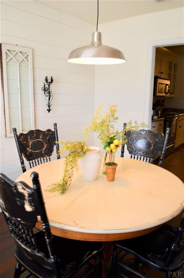 4125 April Road Pensacola, FL 32504 - Photo 12 of 47 Extra seating always great when entertaining