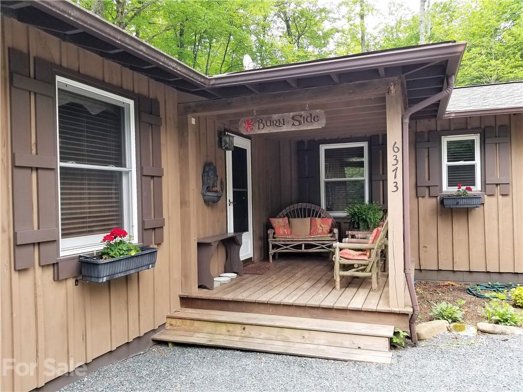 6373 Hemlock Road Newland, NC 28657 - Photo 1 of 22 Gallery Image 1