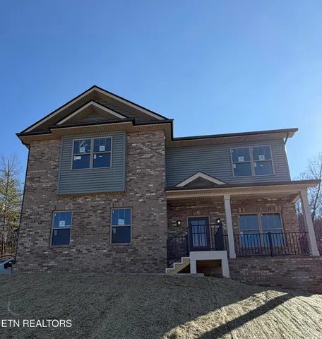 $399,900 | 8136 Chestnut Hill Lane, Knoxville, TN 37924