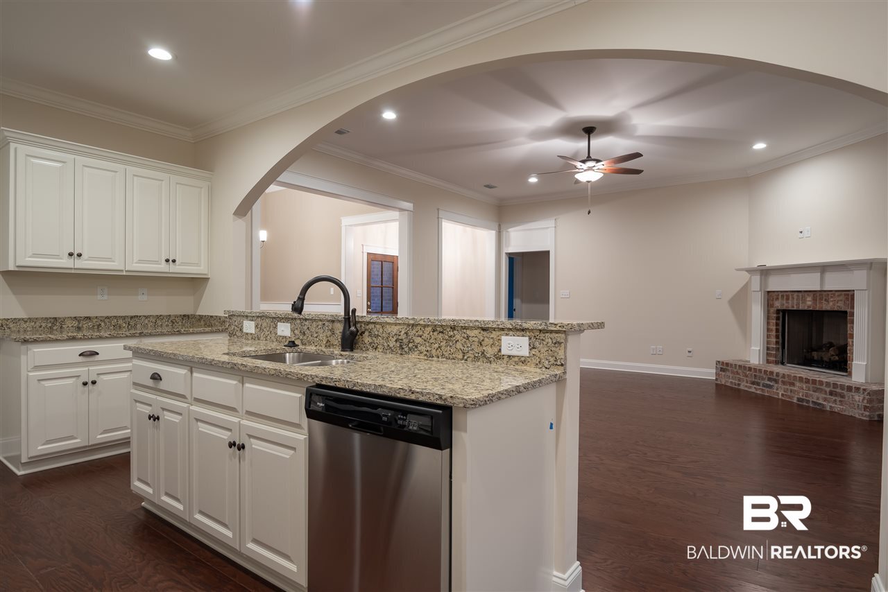 9818 Maxwell Run Mobile, AL 36608 - Photo 3 of 35