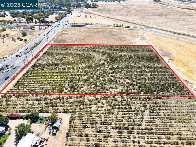 $675,000 | 0 Empire Avenue, Oakley, CA 94561