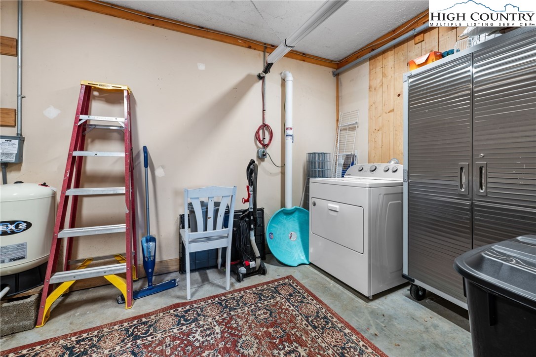 2501 Junaluska Road Boone, NC 28607 - Photo 30 of 38