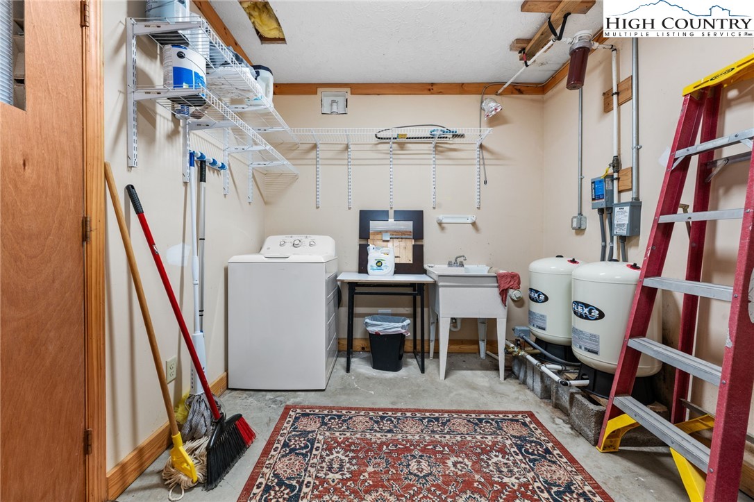 2501 Junaluska Road Boone, NC 28607 - Photo 31 of 38