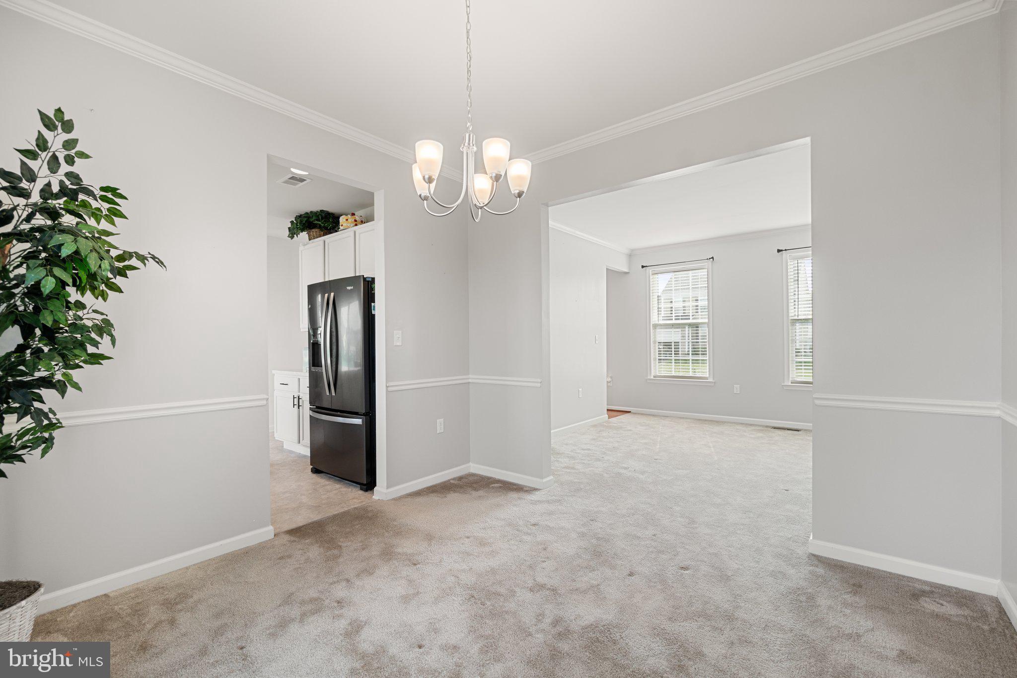 846 Calvert Circle Bunker Hill, WV 25413 - Photo 12 of 43