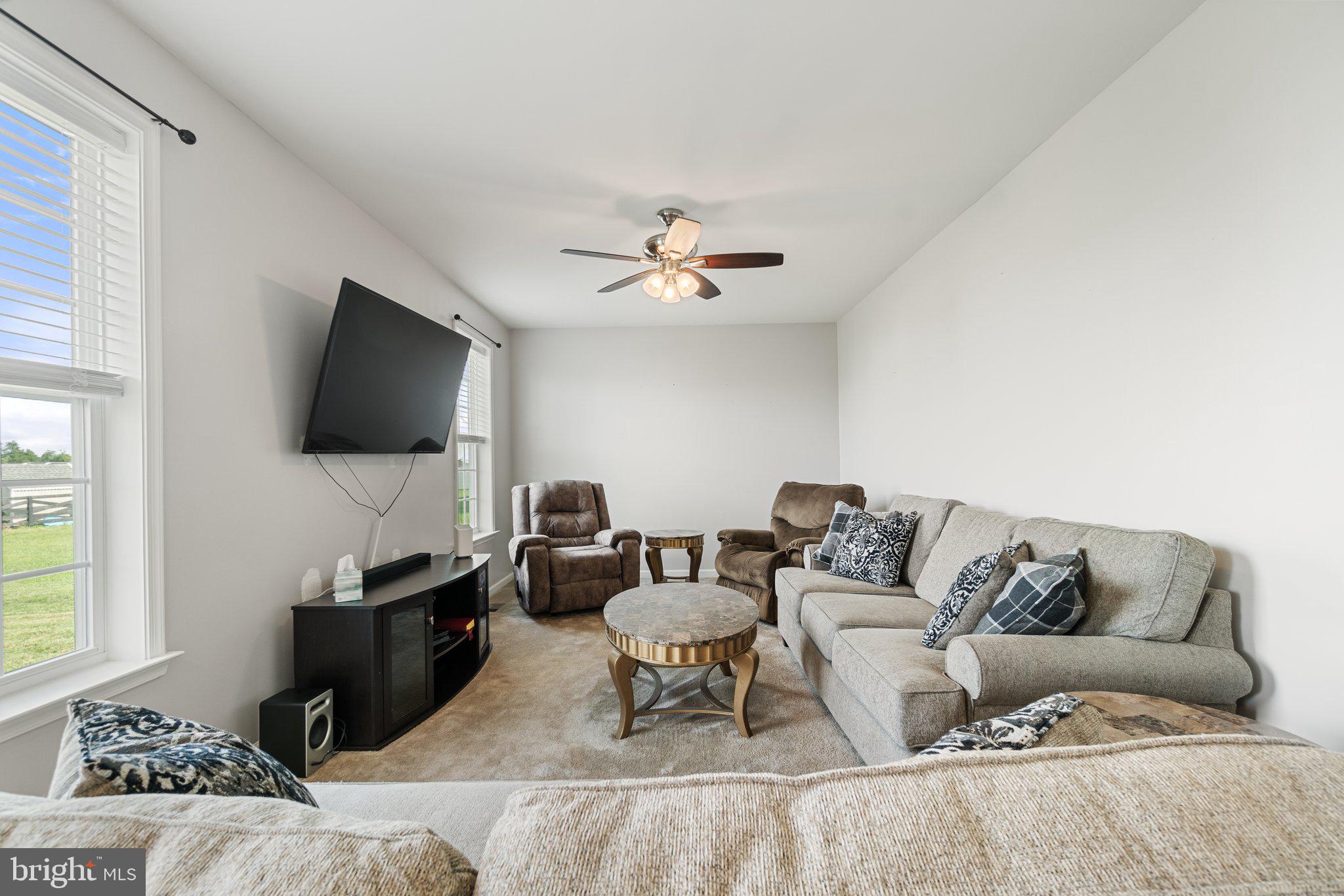 846 Calvert Circle Bunker Hill, WV 25413 - Photo 19 of 43