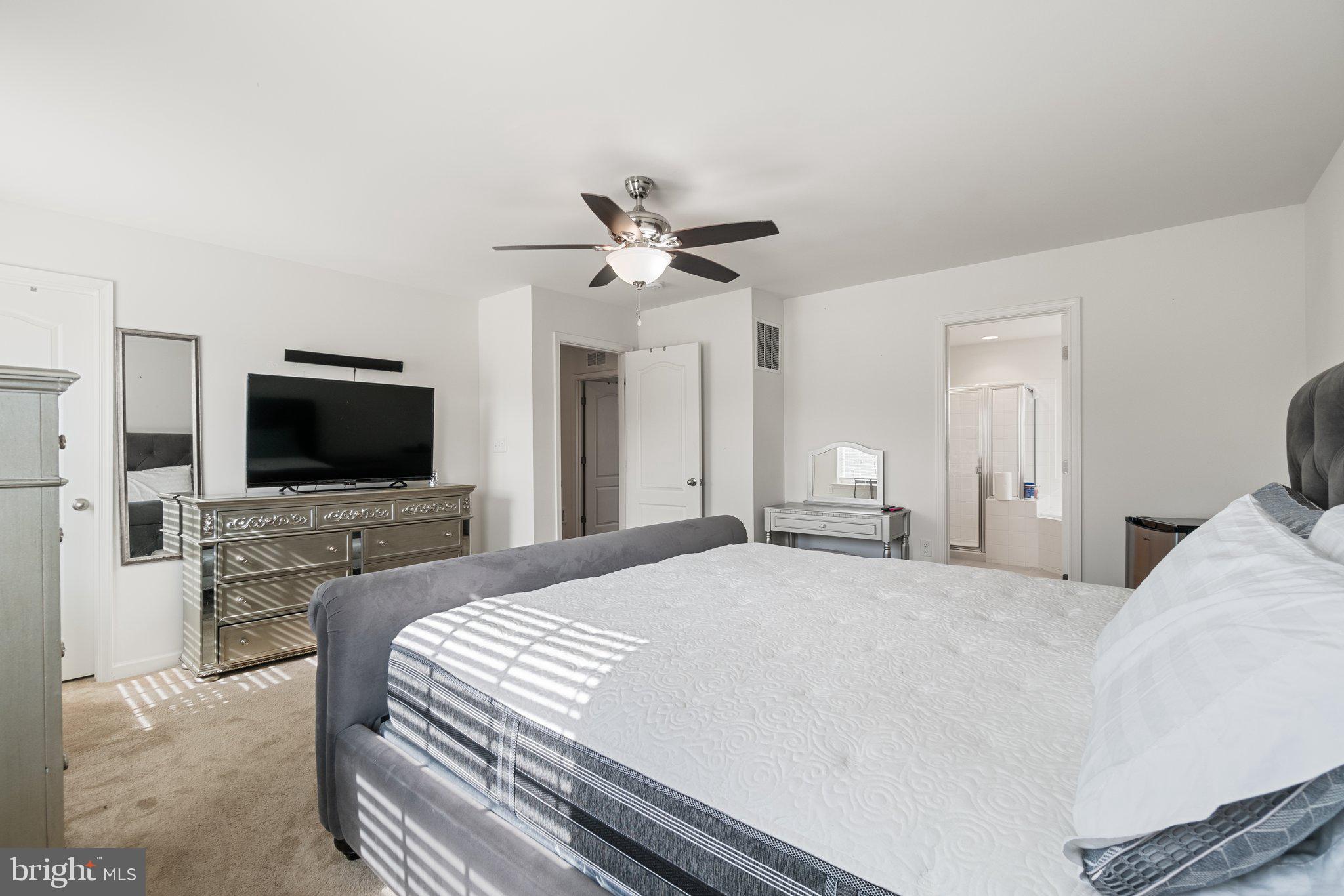 846 Calvert Circle Bunker Hill, WV 25413 - Photo 25 of 43