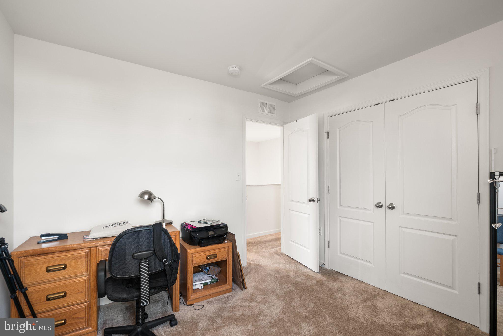 846 Calvert Circle Bunker Hill, WV 25413 - Photo 29 of 43