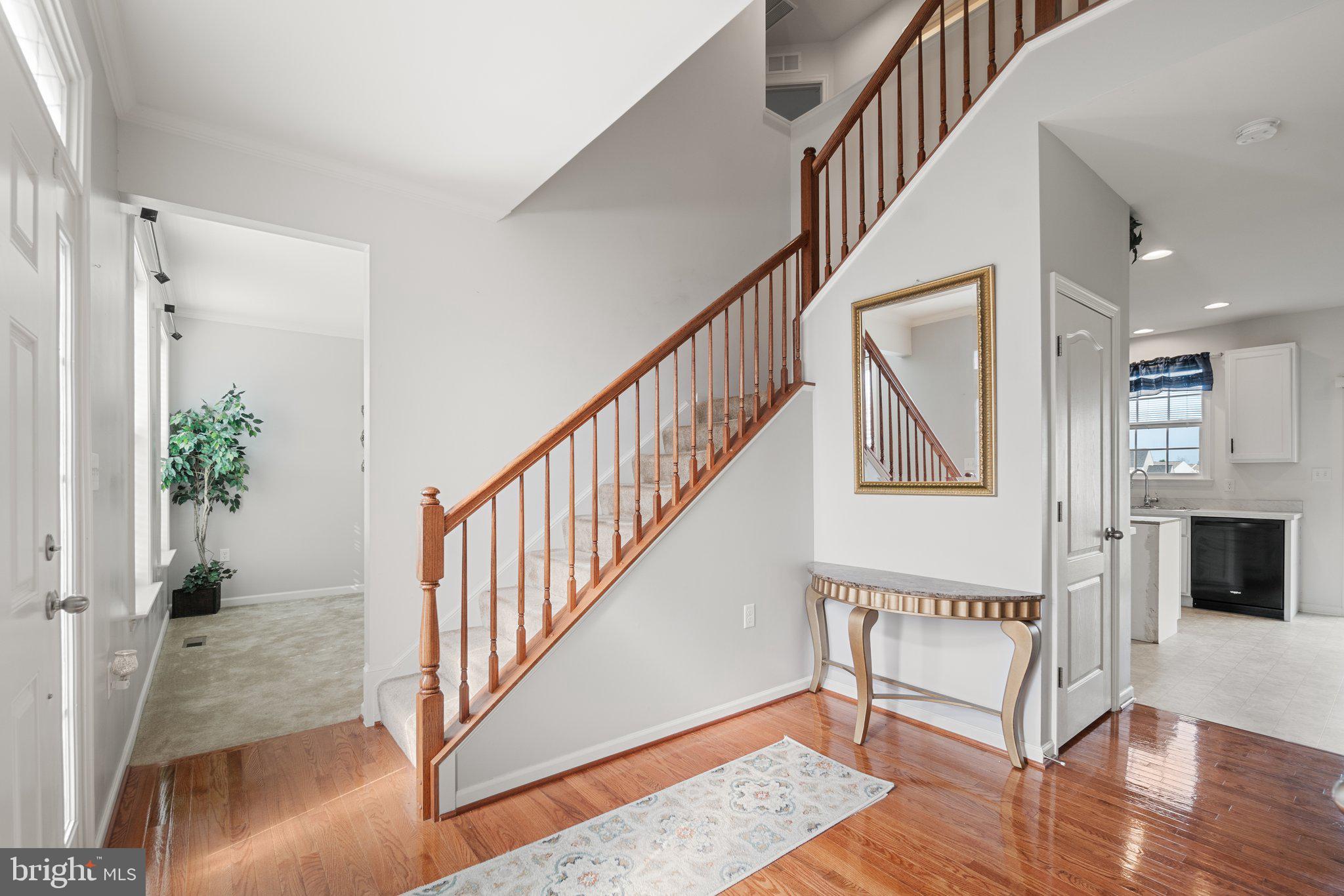 846 Calvert Circle Bunker Hill, WV 25413 - Photo 6 of 43