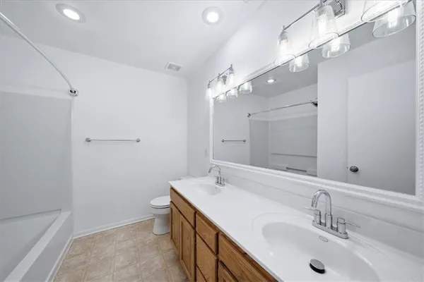 $235,000 | 1201 North Mart-way Drive, Unit 107, Olathe, KS 66061