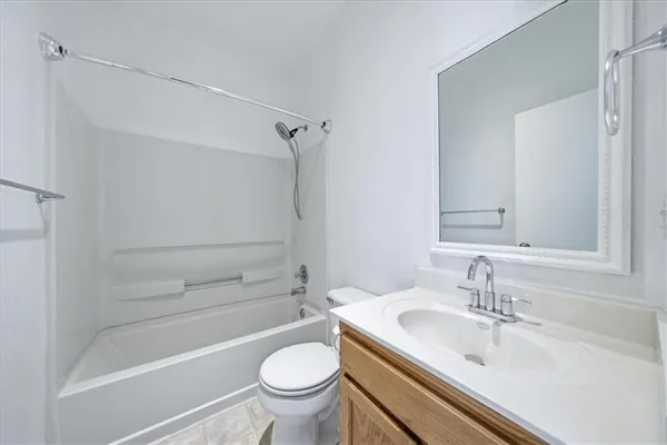 $235,000 | 1201 North Mart-way Drive, Unit 107, Olathe, KS 66061