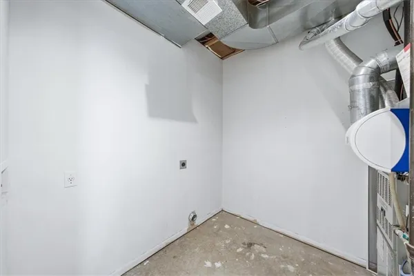 $235,000 | 1201 North Mart-way Drive, Unit 107, Olathe, KS 66061