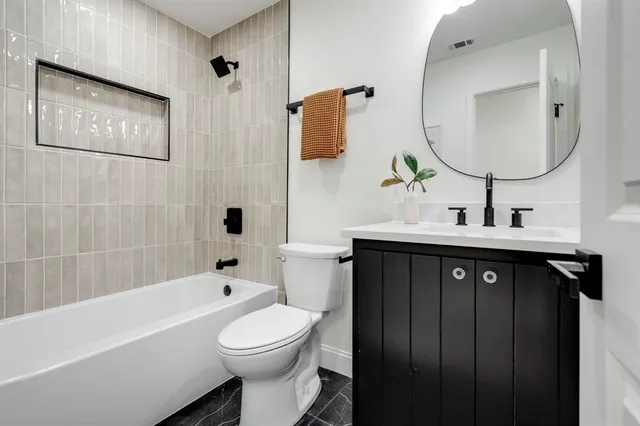 $939,000 | 9376 Briarhurst Drive, Dallas, TX 75243