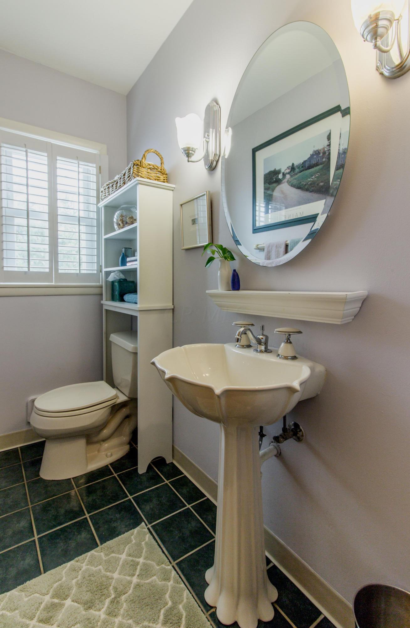 2746 Brandon Road Columbus, OH 43221 - Photo 10 of 26 Gallery Image 10