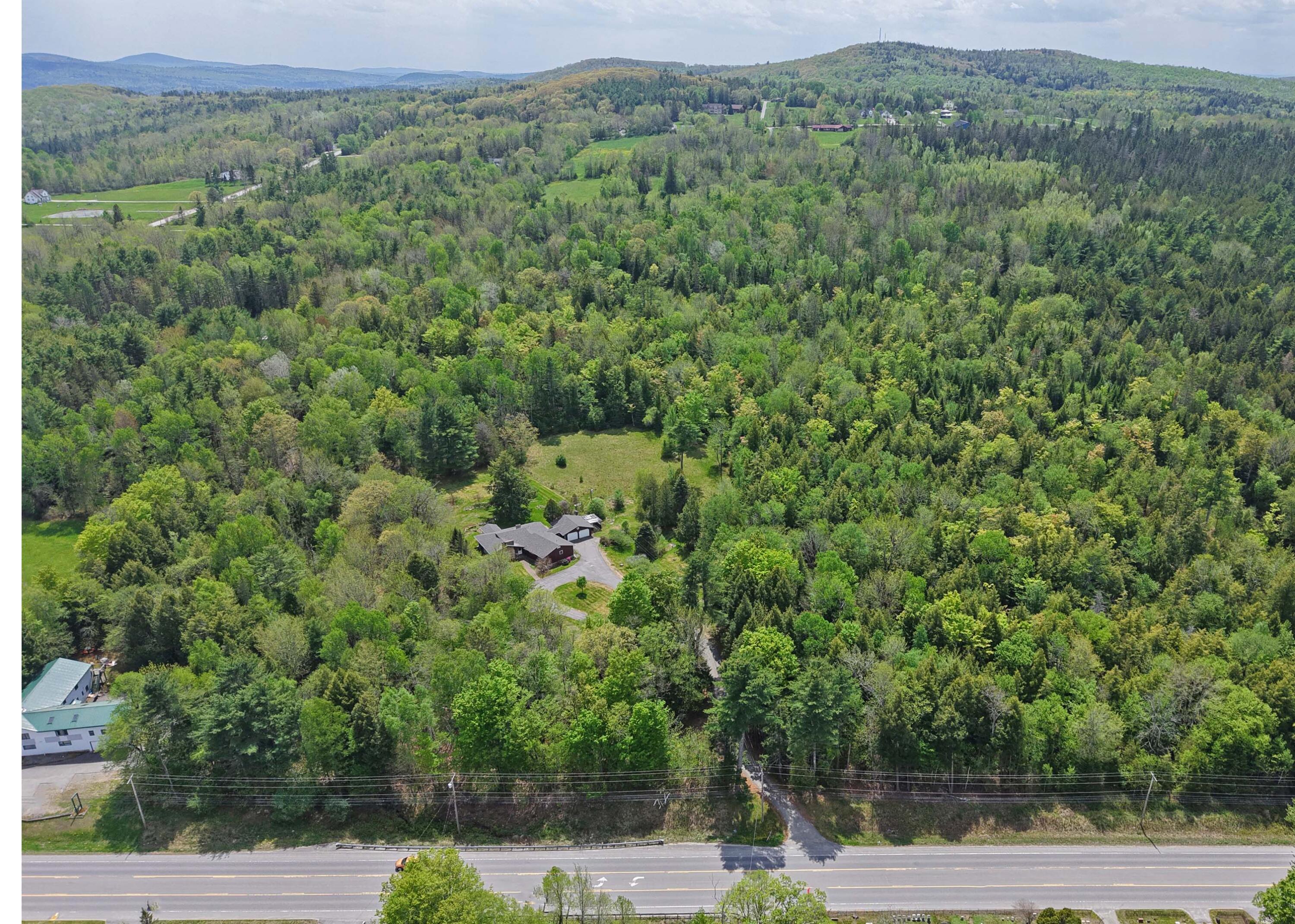 685 Main Road Holden, ME 04429 - Photo 9 of 45 1i