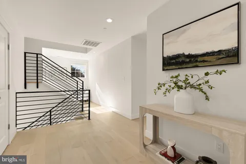 $1,175,000 | 3905 Halsey Street, Kensington, MD 20895