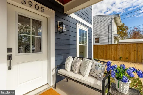 $1,175,000 | 3905 Halsey Street, Kensington, MD 20895