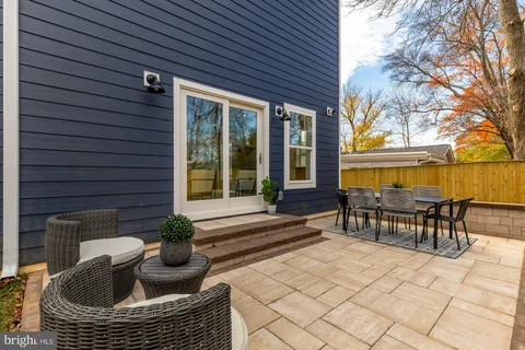 $1,175,000 | 3905 Halsey Street, Kensington, MD 20895