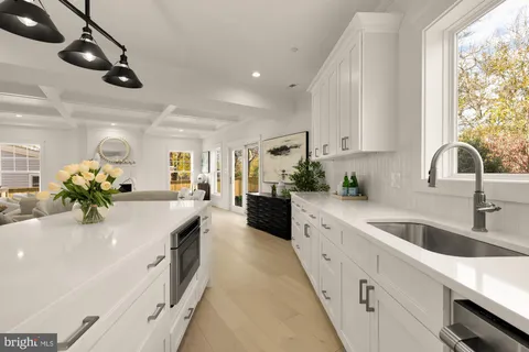 $1,175,000 | 3905 Halsey Street, Kensington, MD 20895