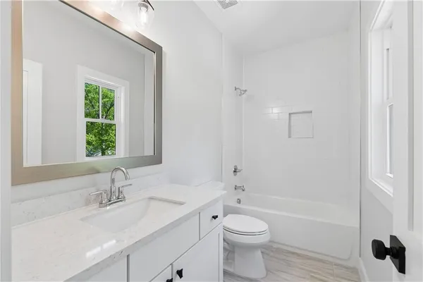 $1,175,000 | 3794 Wynn Walk, Brookhaven, GA 30341