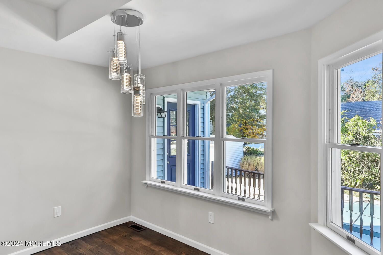 129 Lanyard Road Manahawkin, NJ 08050 - Photo 23 of 33 129 Lanyard Rd Stafford-large-030-024-1F