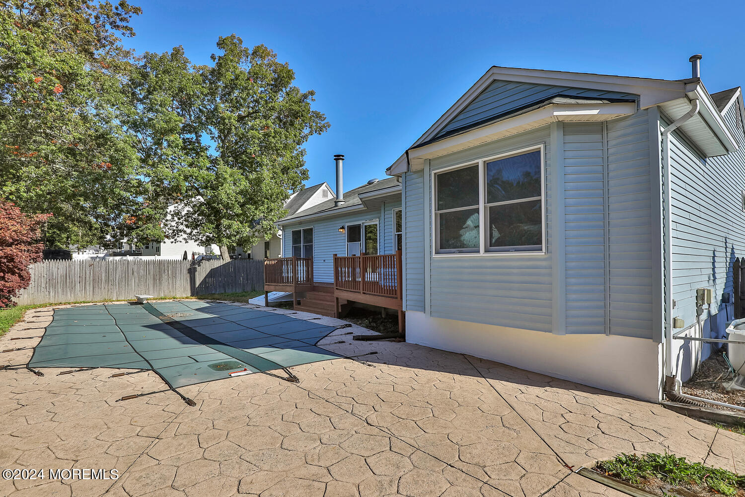 129 Lanyard Road Manahawkin, NJ 08050 - Photo 32 of 33 129 Lanyard Rd Stafford-large-033-043-1F