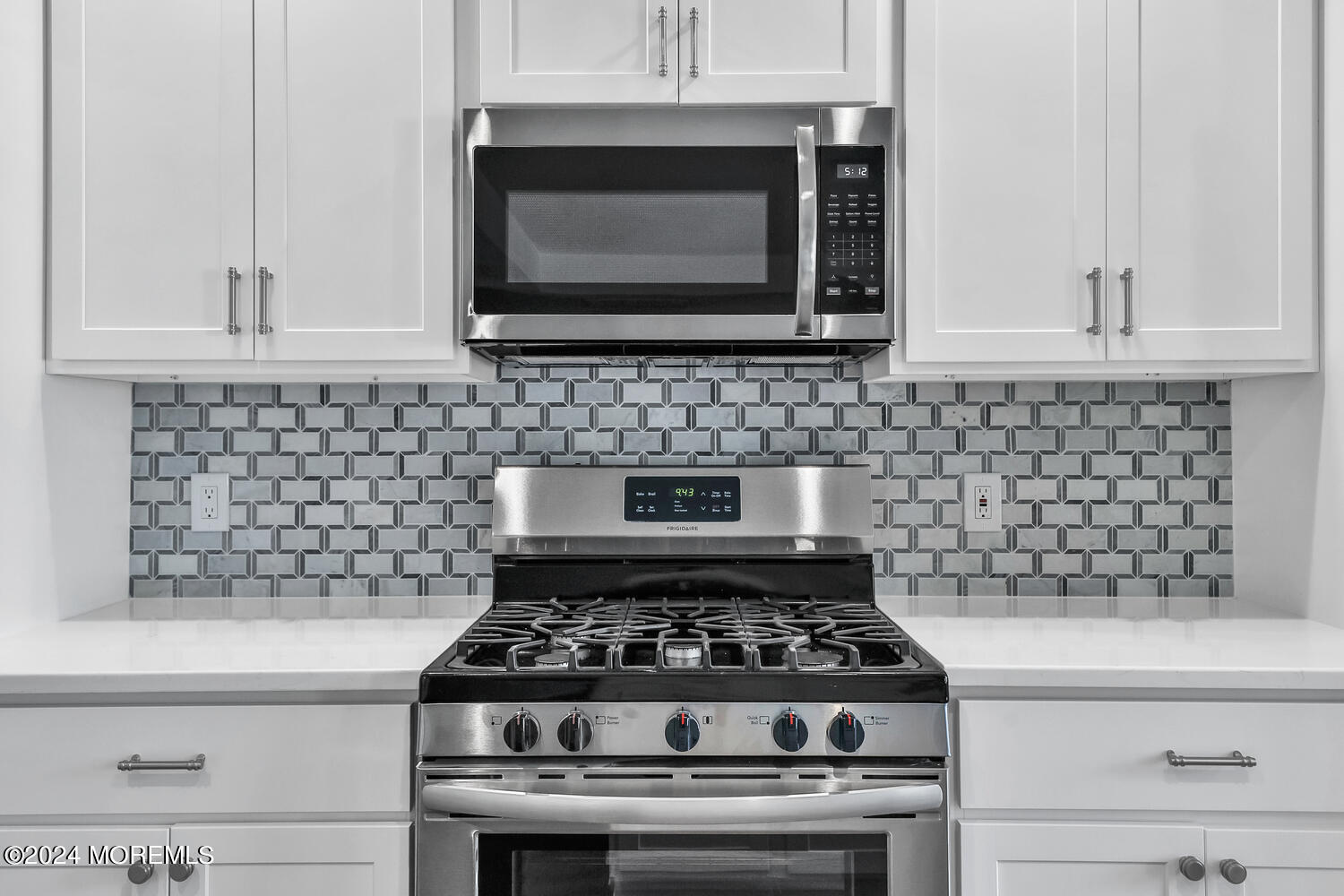 129 Lanyard Road Manahawkin, NJ 08050 - Photo 7 of 33 129 Lanyard Rd Stafford-large-004-019-1F