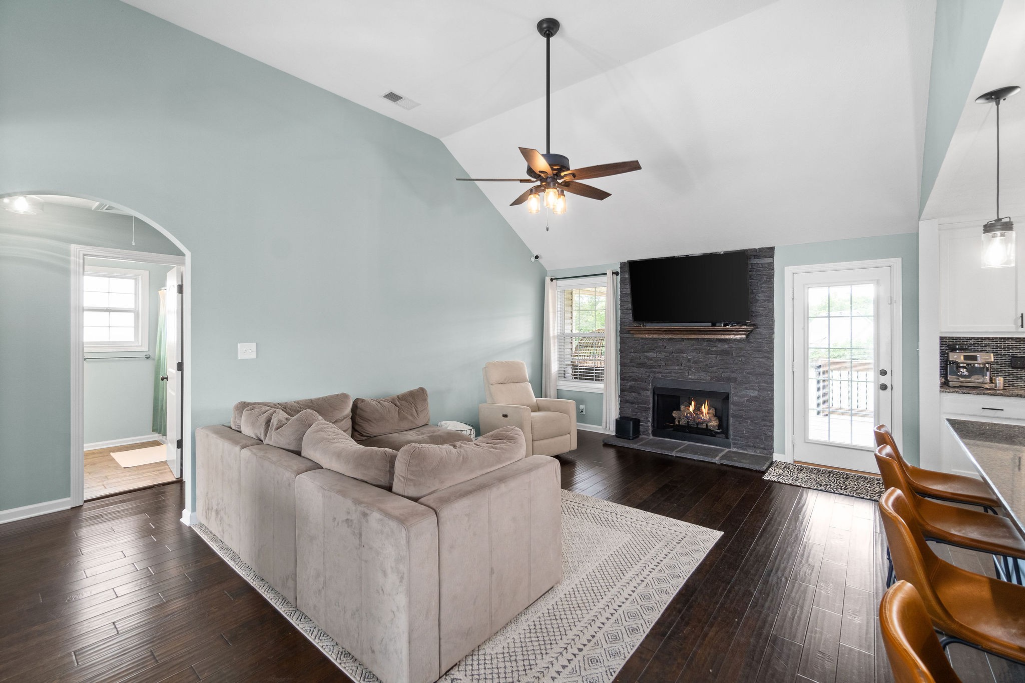 1564 Chapel Ridge Road Clarksville, TN 37040 - Photo 6 of 33 Gallery Image 6