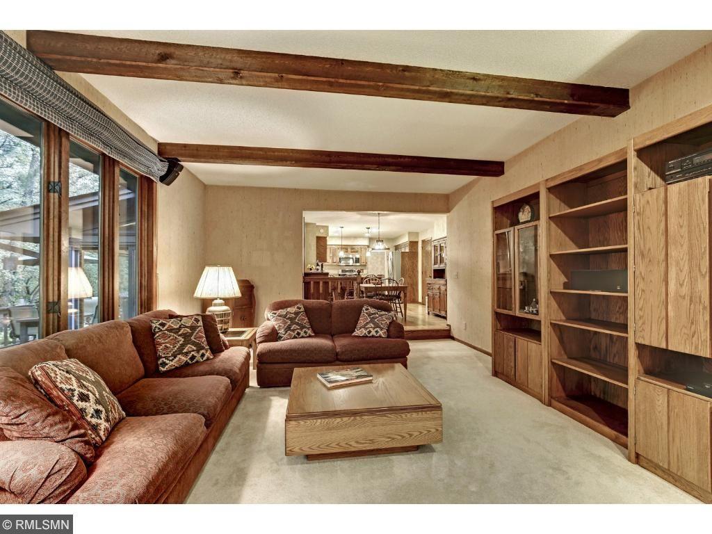 8600 Lakeview Road Bloomington, MN 55438 - Photo 12 of 24 Gallery Image 12