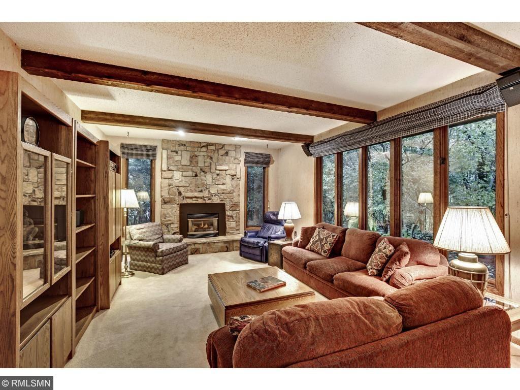 8600 Lakeview Road Bloomington, MN 55438 - Photo 13 of 24 Gallery Image 13