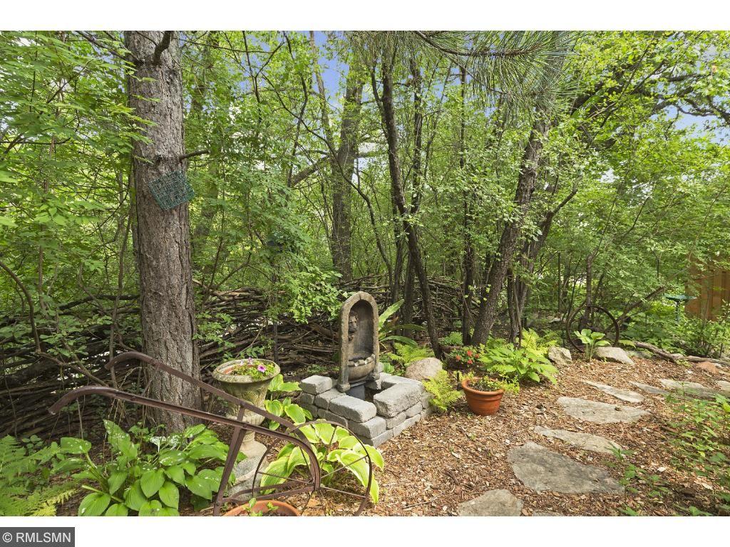 8600 Lakeview Road Bloomington, MN 55438 - Photo 22 of 24 Gallery Image 22