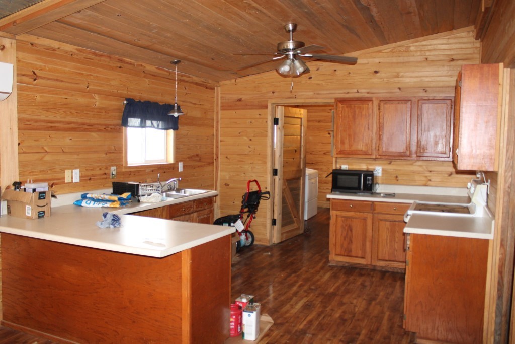 416 New Hope Road Marshall, AR 72650 - Photo 18 of 60 cabin kitchen