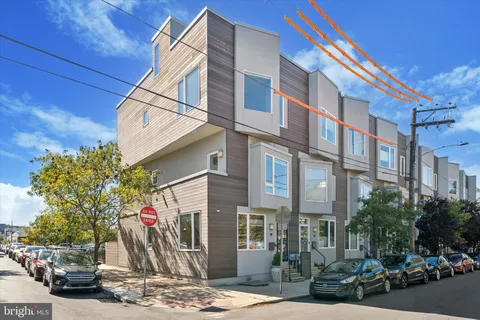 $684,900 | 120 West Oxford Street, Philadelphia, PA 19122