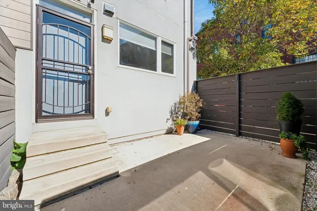 $689,500 | 120 West Oxford Street, Philadelphia, PA 19122