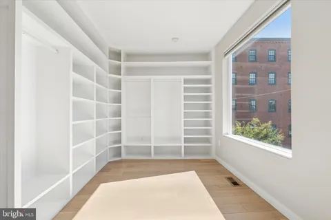 $684,900 | 120 West Oxford Street, Philadelphia, PA 19122