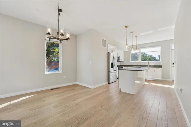 $689,500 | 120 West Oxford Street, Philadelphia, PA 19122