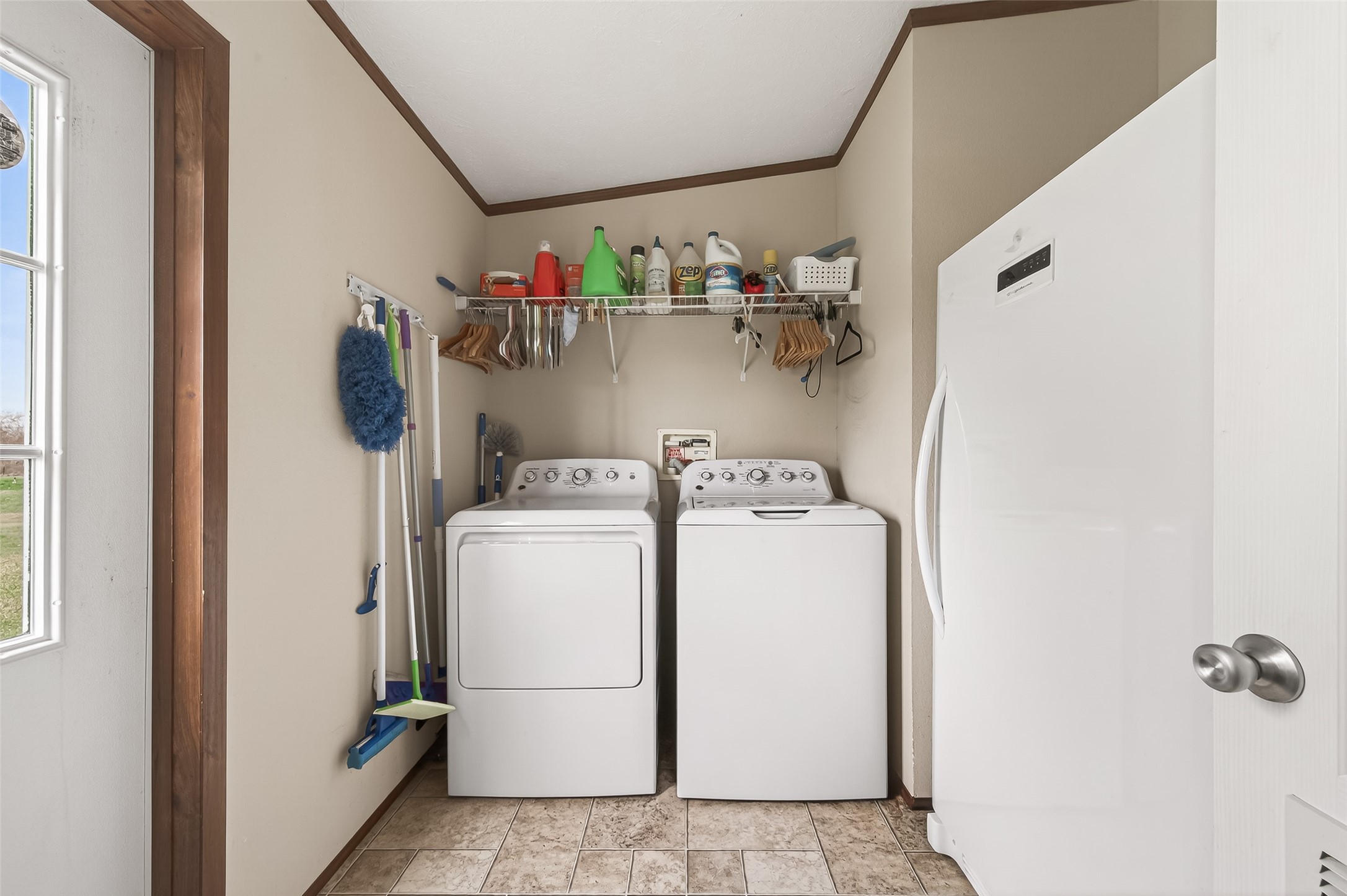 9820 Oberrender Road Needville, TX 77461 - Photo 26 of 30 a utility room with dryer and washer