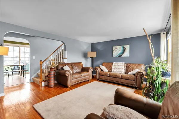 $264,900 | 241 Briarhurst Drive, Tonawanda, NY 14150