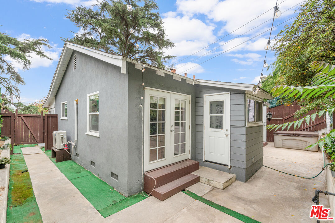 339 Mission Road, Unit A & B Glendale, CA 91205 - Photo 30 of 64