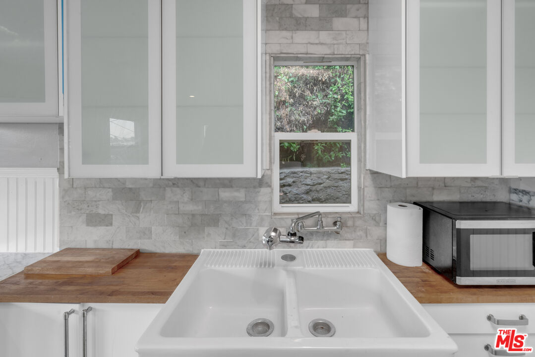 339 Mission Road, Unit A & B Glendale, CA 91205 - Photo 43 of 64