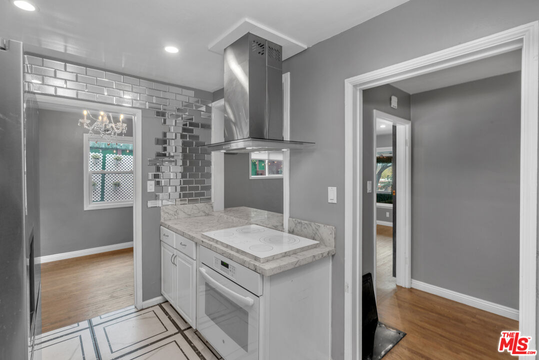 339 Mission Road, Unit A & B Glendale, CA 91205 - Photo 5 of 64
