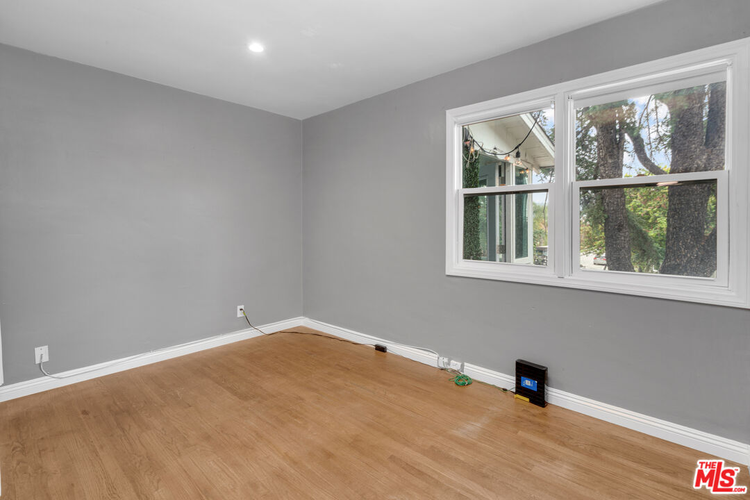 339 Mission Road, Unit A & B Glendale, CA 91205 - Photo 51 of 64