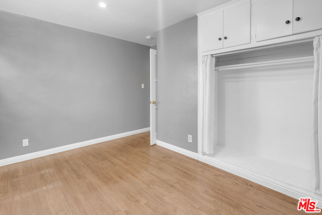 339 Mission Road, Unit A & B Glendale, CA 91205 - Photo 53 of 64