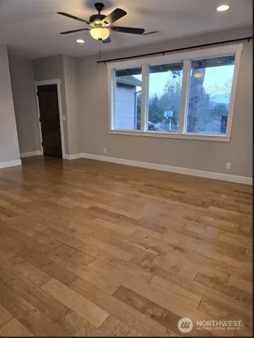 $1,997 | 123-9 Heights Lane, Onalaska, WA 98570