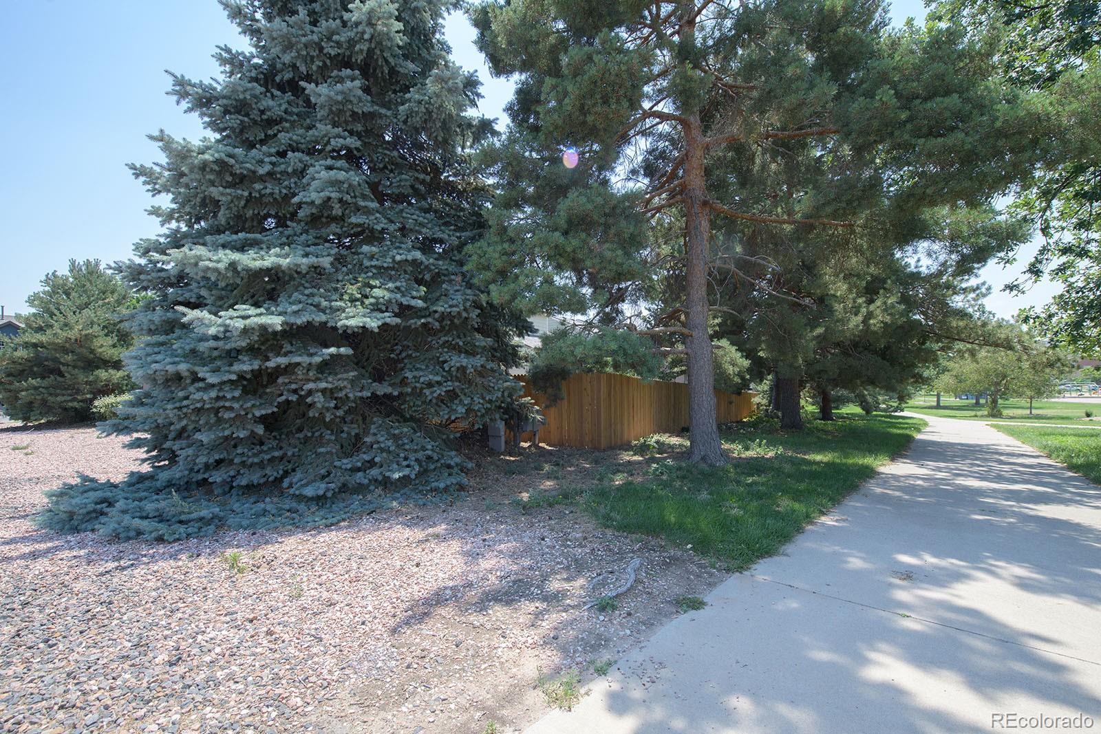 4575 Crystal Street Denver, CO 80239 - Photo 37 of 37
