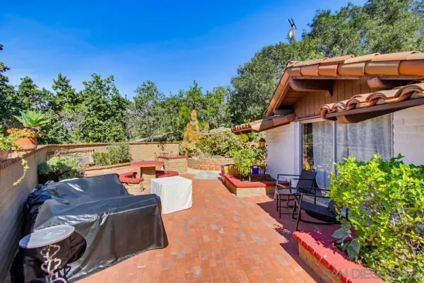 $1,199,000 | 2835 Verda Avenue, Escondido, CA 92025