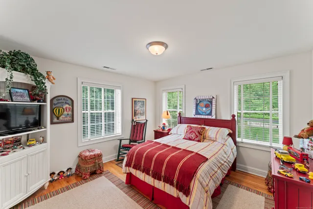 $1,275,000 | 373 Transylvania Road, Woodbury, CT 06798