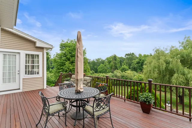 $1,275,000 | 373 Transylvania Road, Woodbury, CT 06798