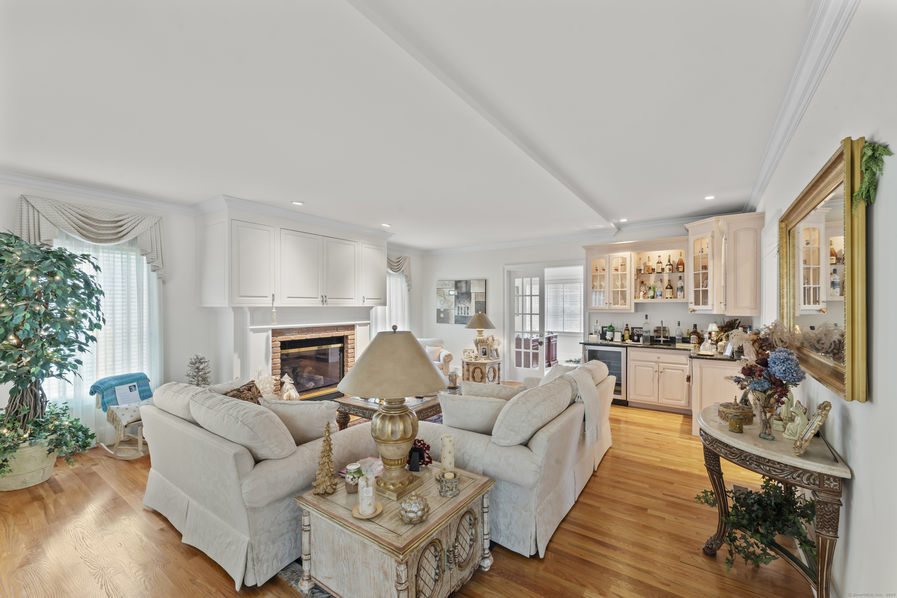 373 Transylvania Road Woodbury, CT 06798 - Photo 7 of 40