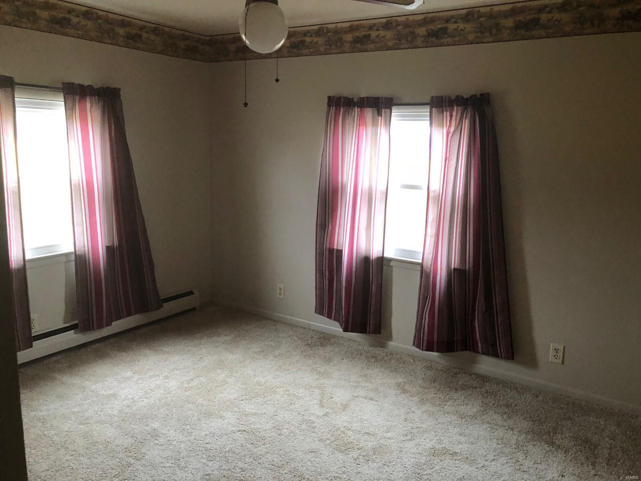 216 West Wilson Street Fillmore, IL 62032 - Photo 12 of 16 Gallery Image 12