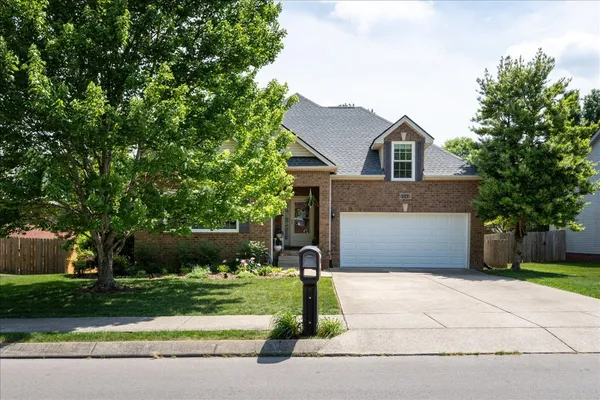 $599,000 | 1242 Chapmans Retreat Drive, Spring Hill, TN 37174